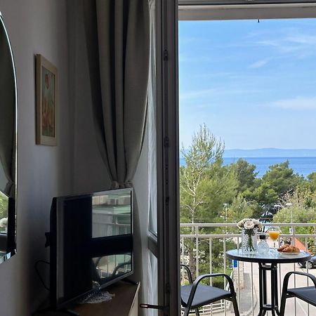 Spacious Family Apartment Near The Beach Makarska Exterior foto