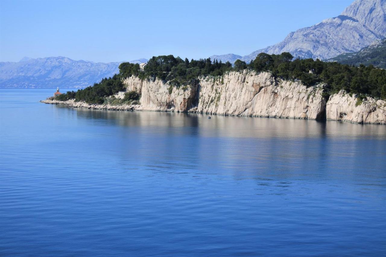 Spacious Family Apartment Near The Beach Makarska Exterior foto